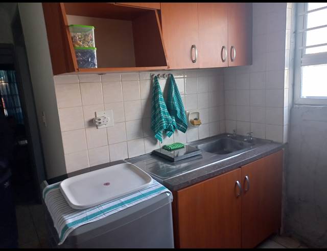4 BEDROOM HOUSE FOR SALE IN WESTRIDGE
